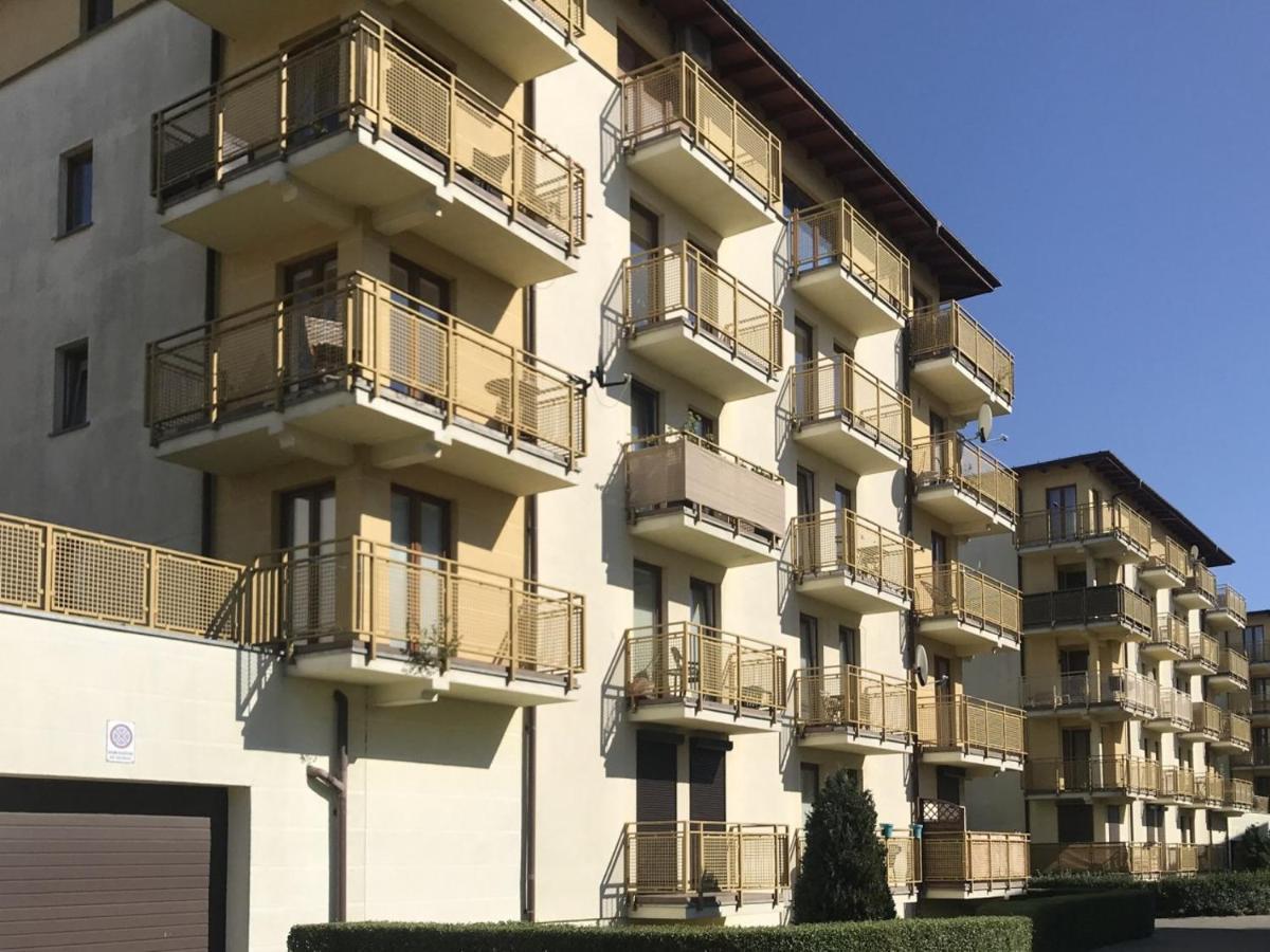 Apartament Gabi 斯维诺乌伊希切 外观 照片